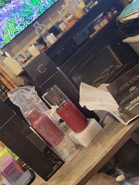 Curtis Stone Wine Red  2 Pack Set Anti Gravity Mills ,NWT In Boxes